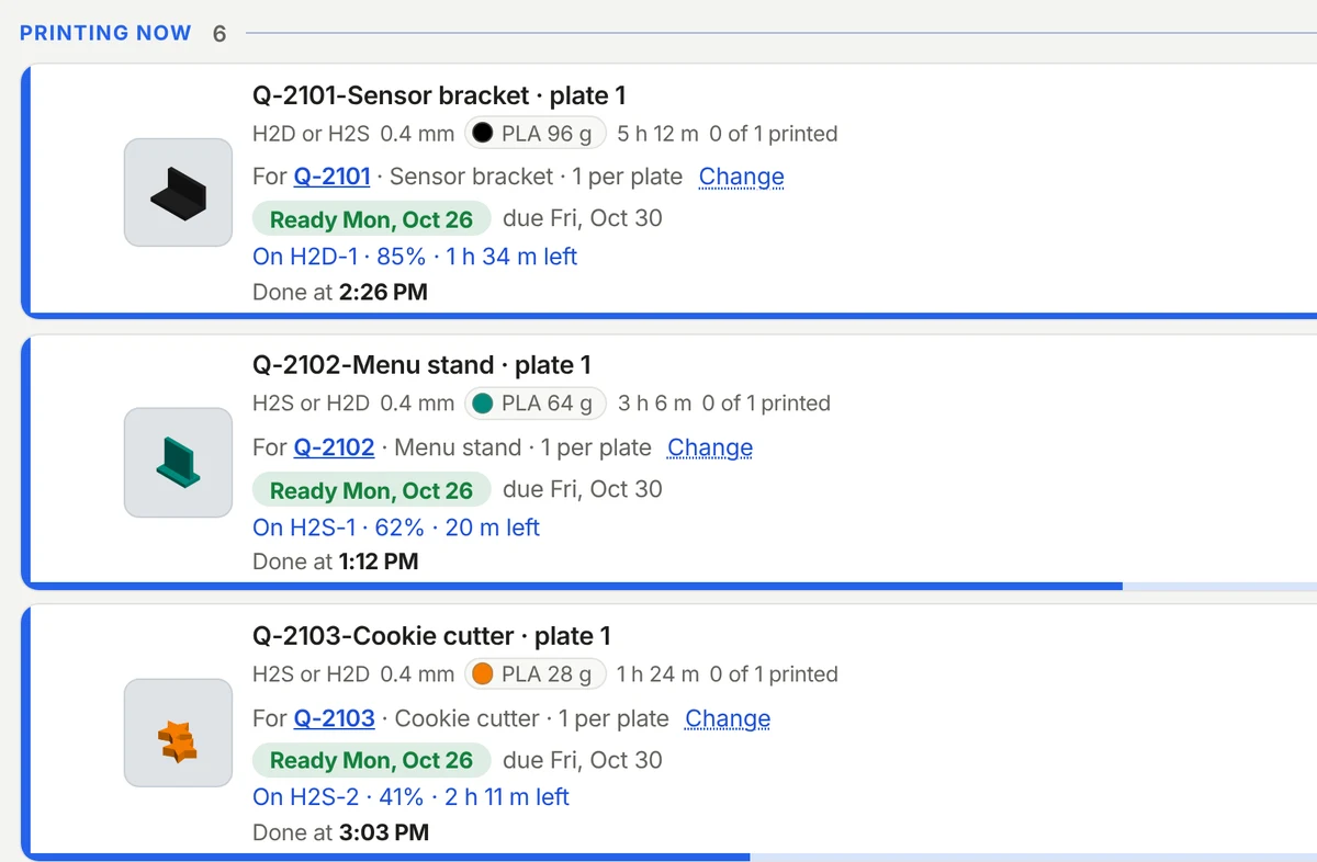 The Print queue's Printing now list: plates from three orders, each on its own printer, with a picture of the plate, the filament colour, a progress bar, time left and the time it will be done.